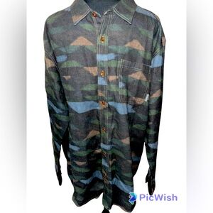 Columbia Sportswear Co. Flannel Button Up Shirt